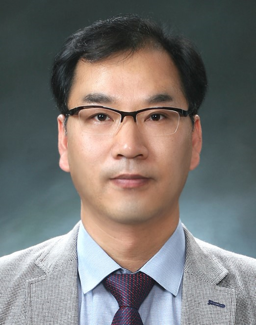 윤성두 교수 프로필 사진